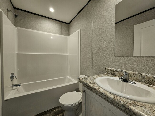 Building Photo - 1050 Myakka Dr