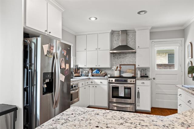 Building Photo - 6616 Pimlico Dr
