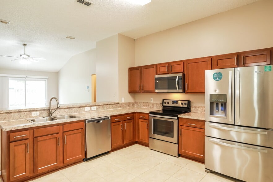 Building Photo - 9366 Daniel's Mill Dr