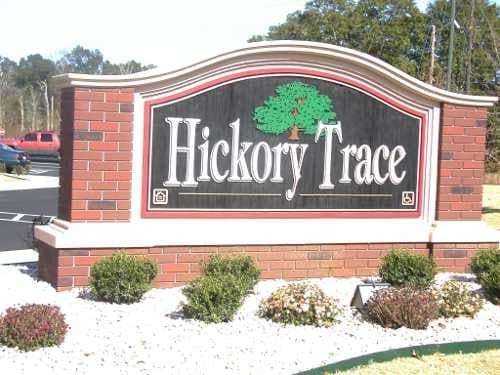 Building Photo - Hickory Trace