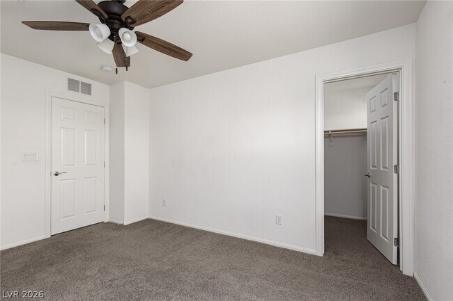 Building Photo - 8045 Skye Foxx St