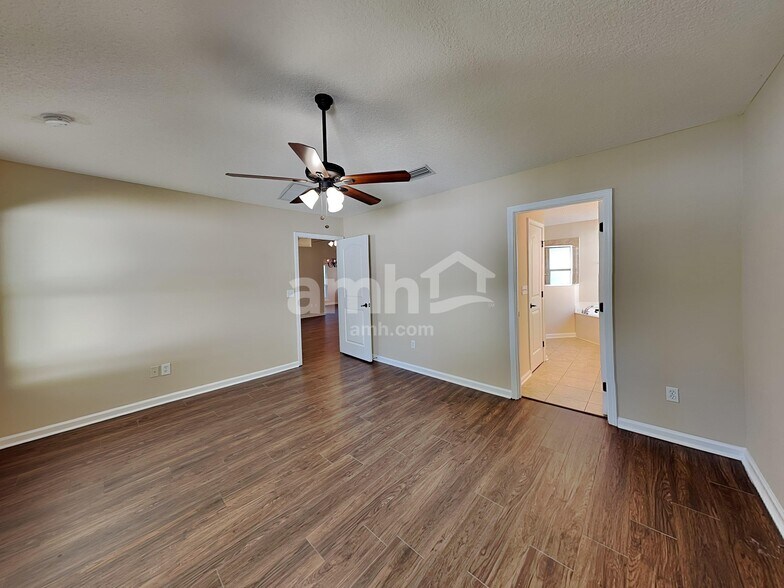 Building Photo - 705 Turkey Point Dr