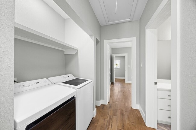 Building Photo - 3916 Kennon St