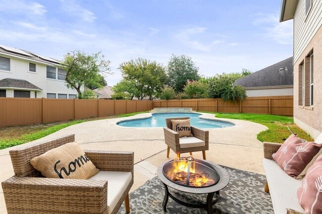 Building Photo - 10909 River Plantation Dr