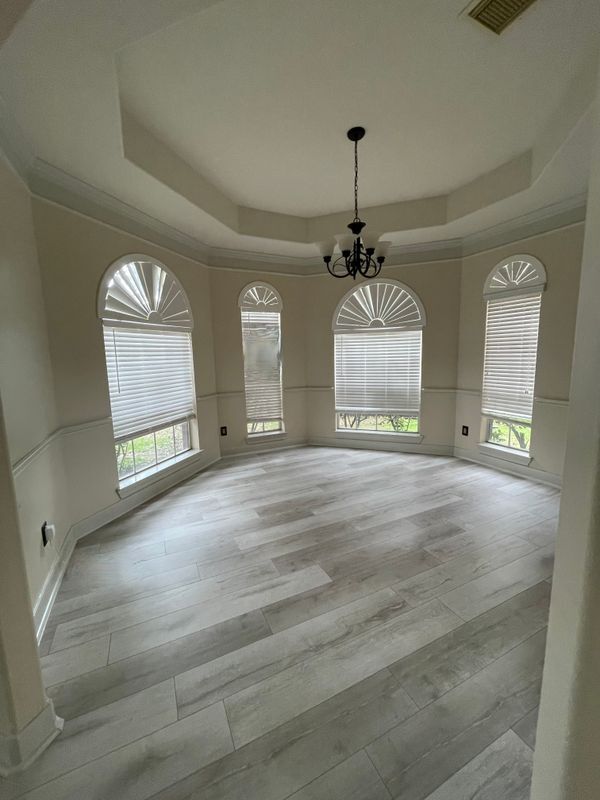 Building Photo - 1759 Lakeside Enclave Dr