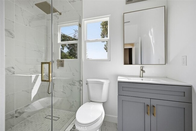 Building Photo - 1431 Montgomery Ave