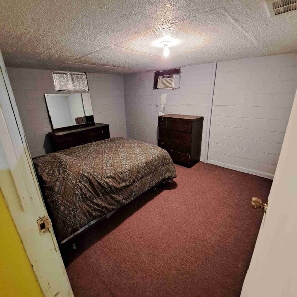 Building Photo - 1106 Stack Ave