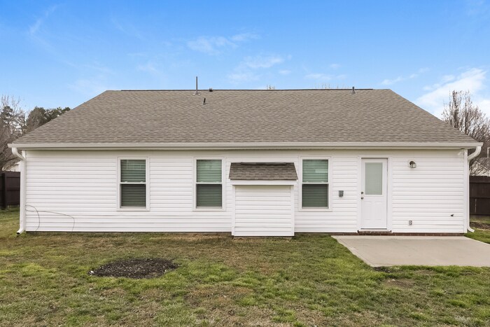 Building Photo - 4936 Aldersbrook Dr