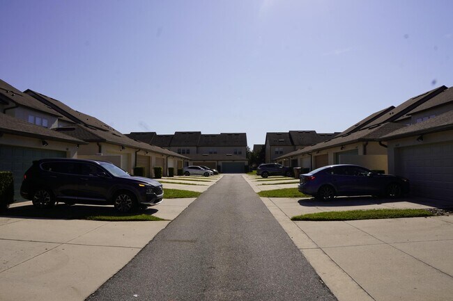 Building Photo - 5151 Caspian St