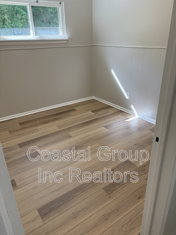 Building Photo - 5224 Silvey Dr