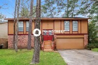 Building Photo - 4 Bedroom Pet-Friendly Home in Kingwood, TX with Main Street Renewal