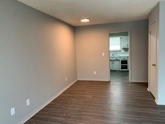 Building Photo - 3028-3030 W 15th St