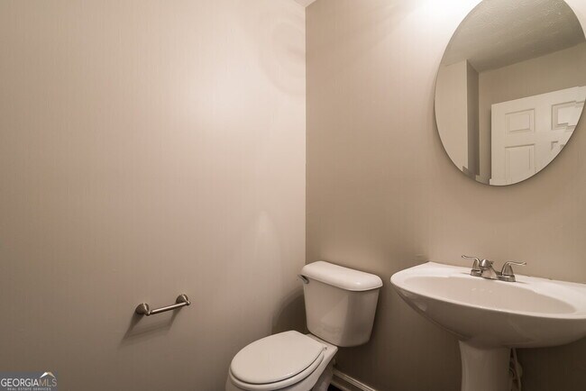 Building Photo - 1114 Dunaway Dr