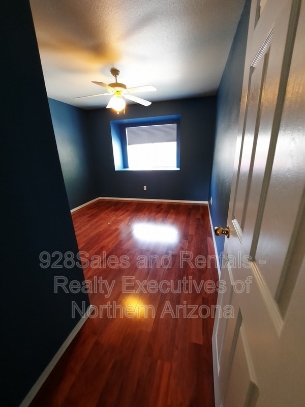 Building Photo - 1097 W Overland Pass Dr