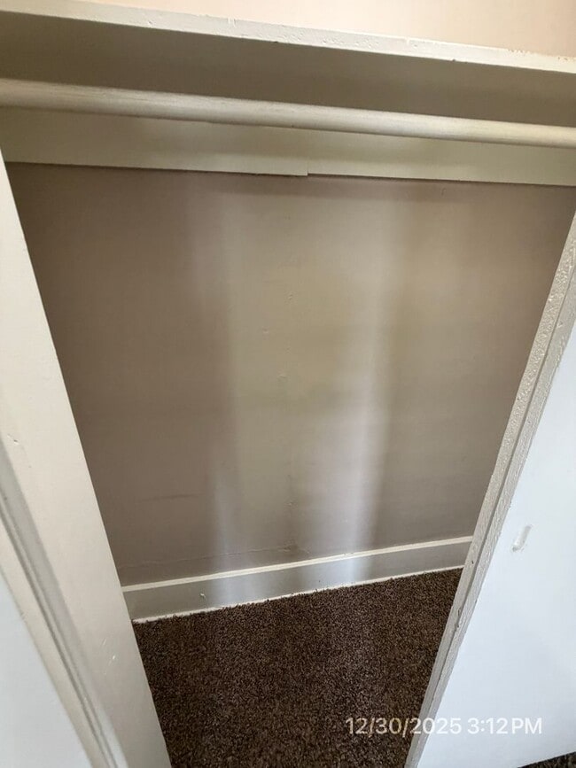 Building Photo - 3422 Smith St