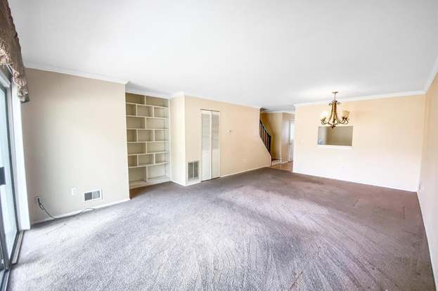 Building Photo - 269 Bromley Pl