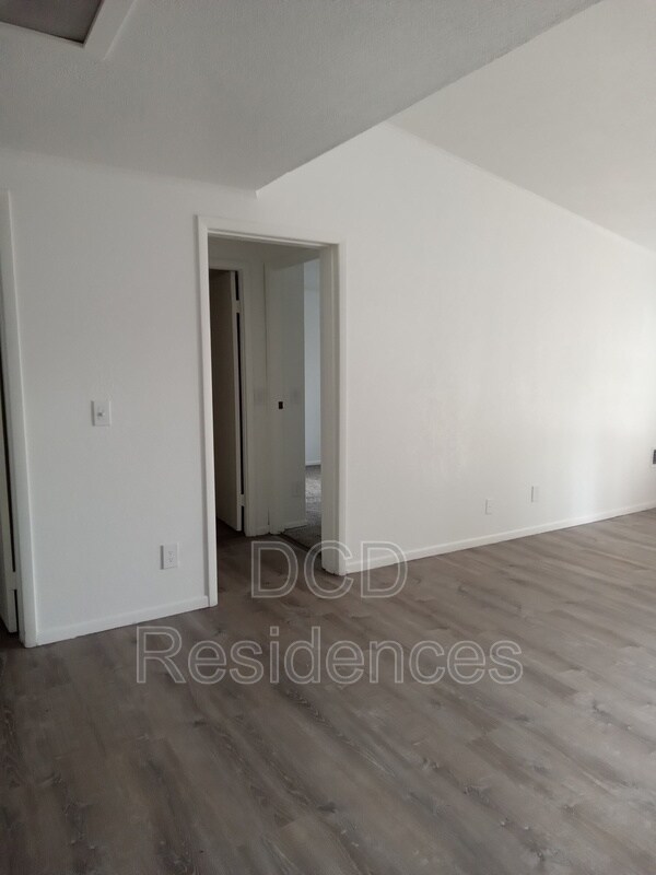 Building Photo - 11412 Mussel Dr