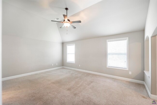 Building Photo - 153 Forestbrooke Way