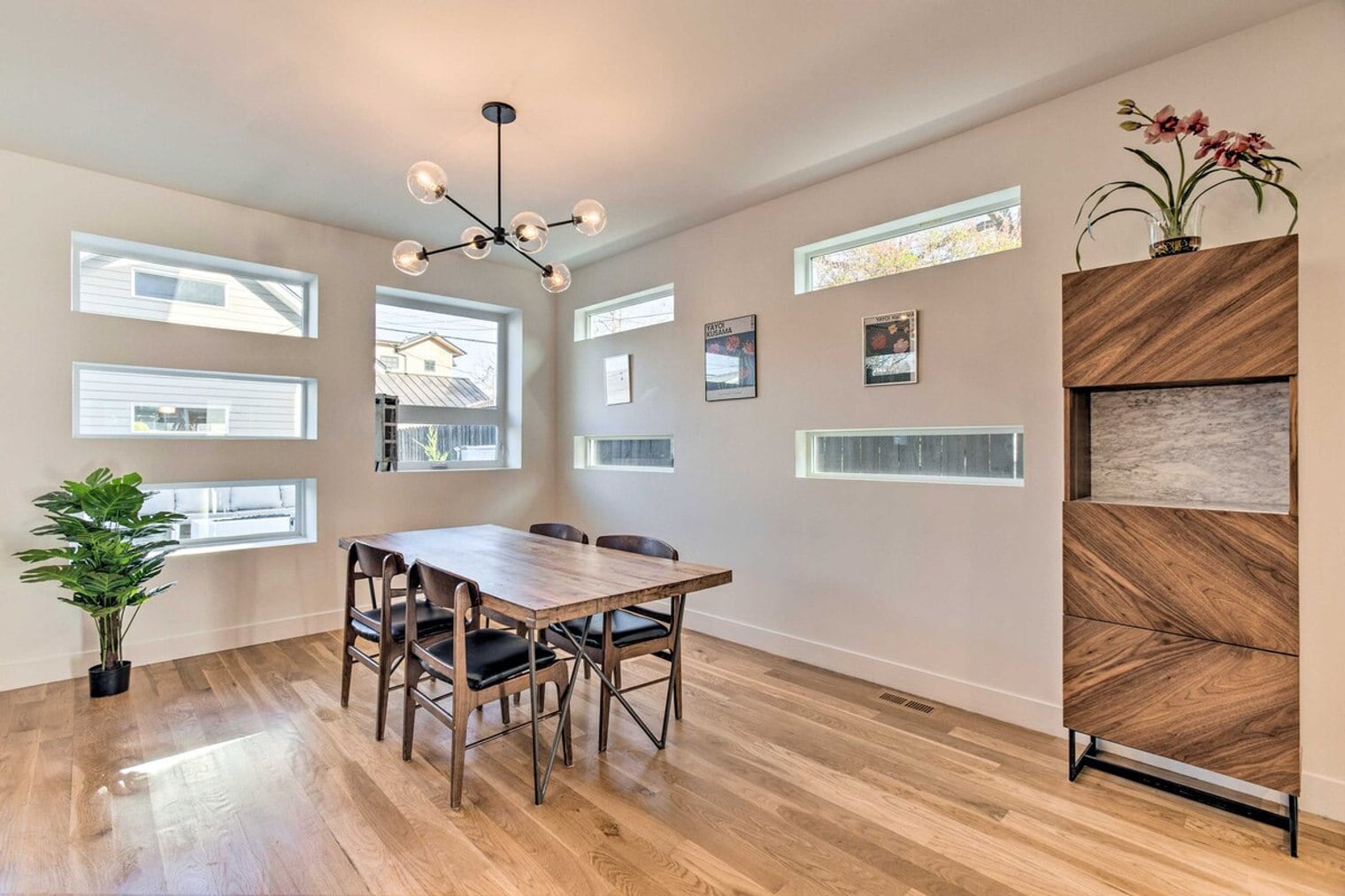 Building Photo - 3910 Stuart St