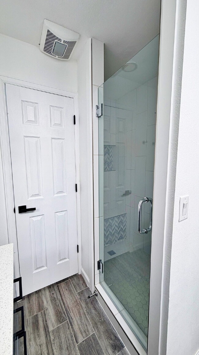 Building Photo - Awesome Views in Fully Updated Home in The Pinery! 5 Bed 3.5 Bath with 2 Car Garage and Large Dec...
