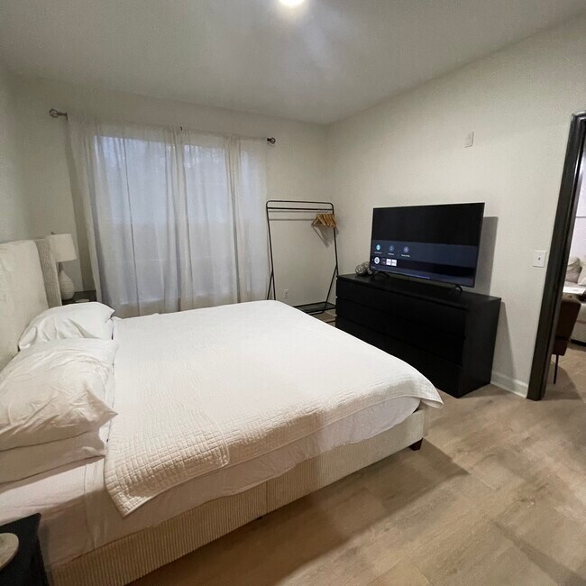 Building Photo - 3176 Feltrim Pl