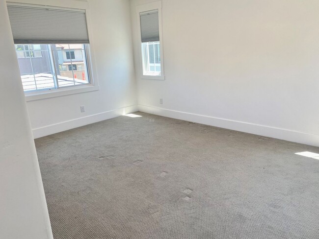 Building Photo - Wow! Custom Built Smart Home in Sutter Par...