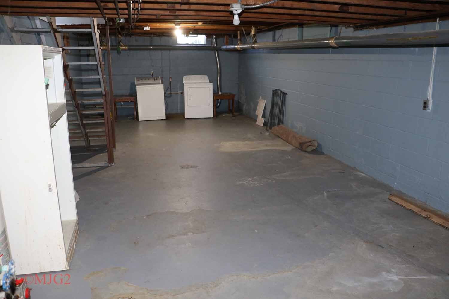 Building Photo - 418 Glenwood Rd