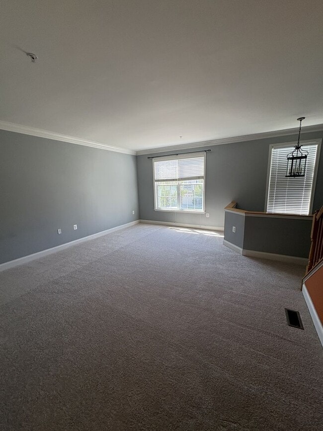 Building Photo - Gorgeous End of Group Owings Mils 3bd/2.5ba w/ A/C, W/D, and Modern Amenities! Available now!