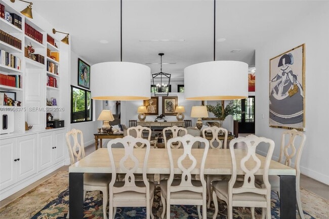 Building Photo - 420 Palmwood Ln