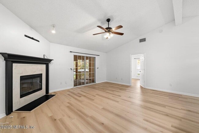 Building Photo - 11434 Wandering Pines Ln