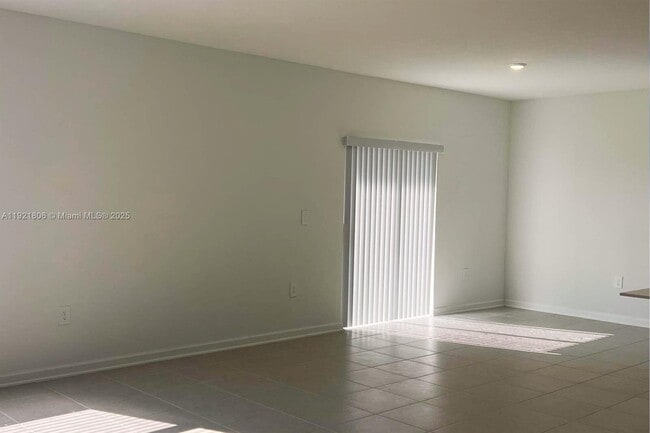 Building Photo - 3126 Totem Rd