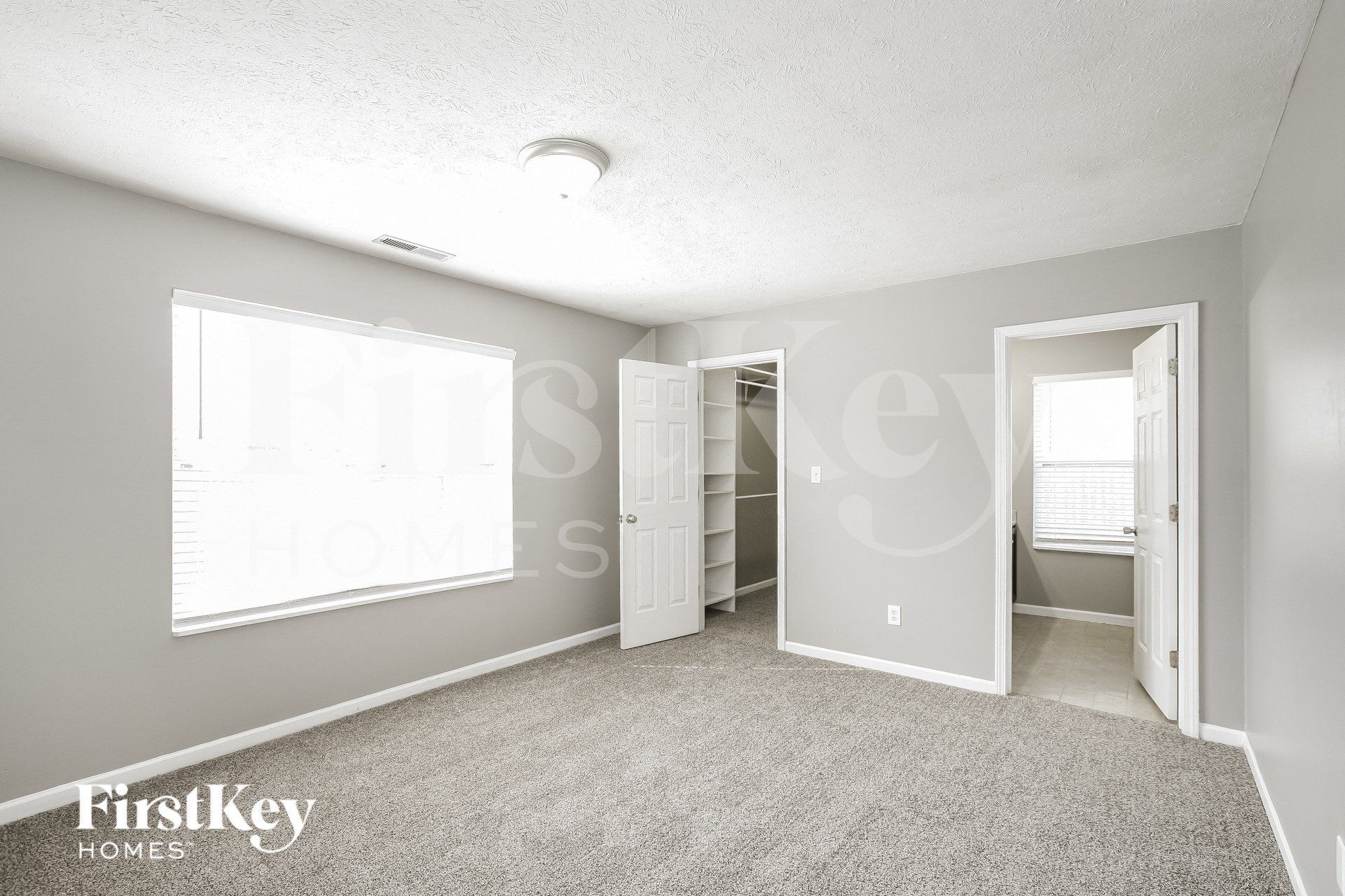 Building Photo - 5720 Ashby Dr