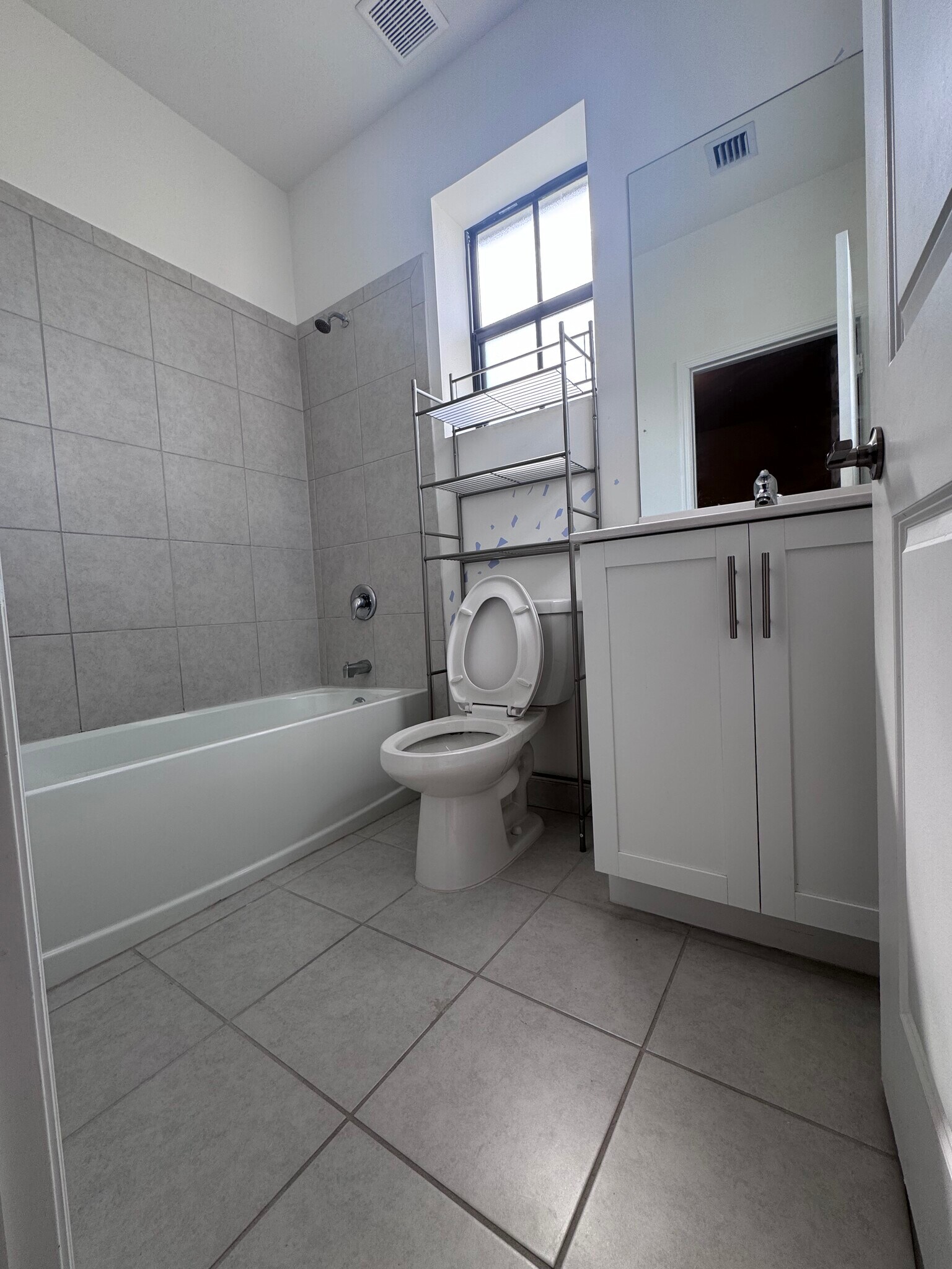 Bedroom#2 bathroom - 11852 SW 245th Ter