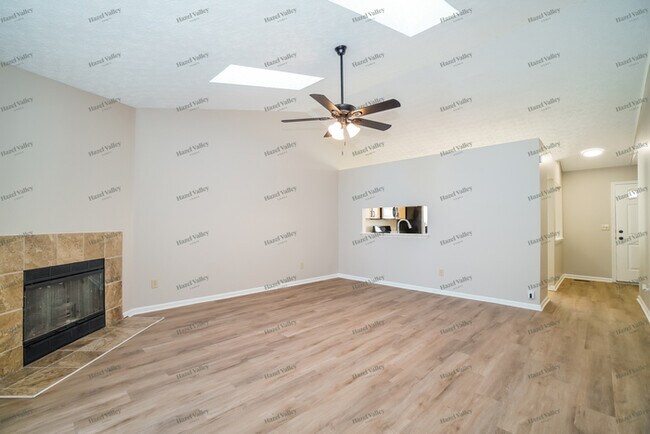 Building Photo - 1247 Wexford Green Blvd