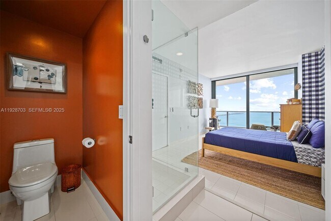 Building Photo - 460 NE 28th St