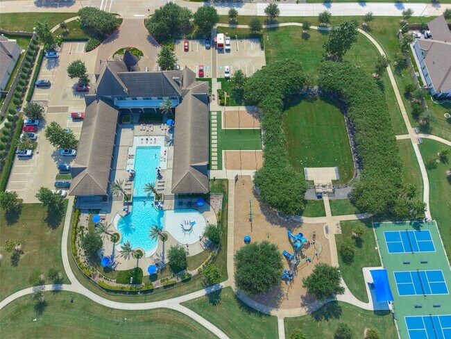 Building Photo - 20730 Open Range Ct