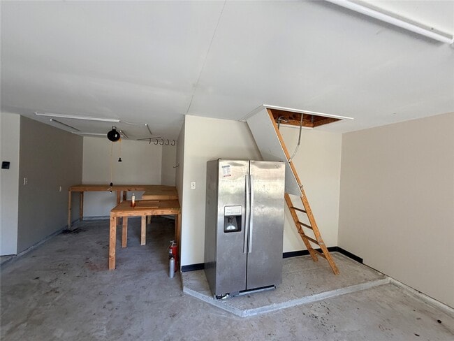 Building Photo - 1299 Ocean Manor Ln