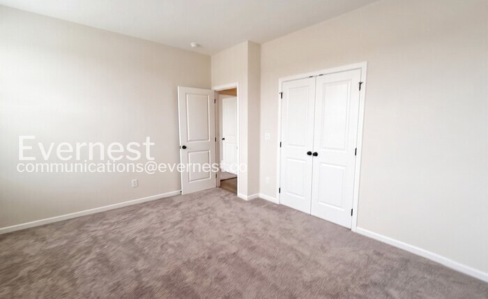 Building Photo - 7726 Mistflower Cir
