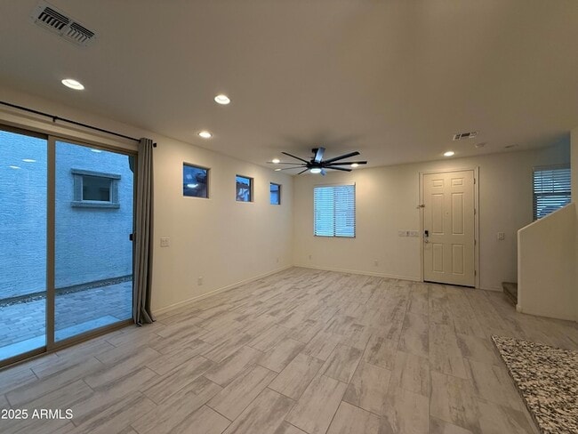 Building Photo - 1708 S 83rd Way