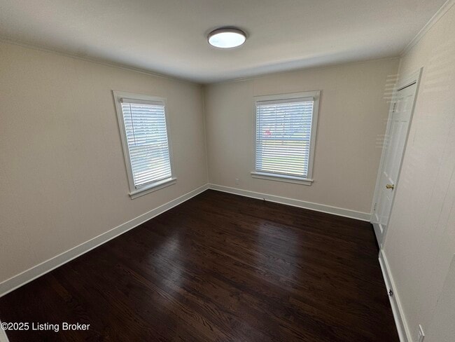 Building Photo - 3912 Massie Ave