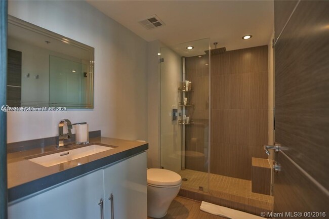 Building Photo - 335 S Biscayne Blvd