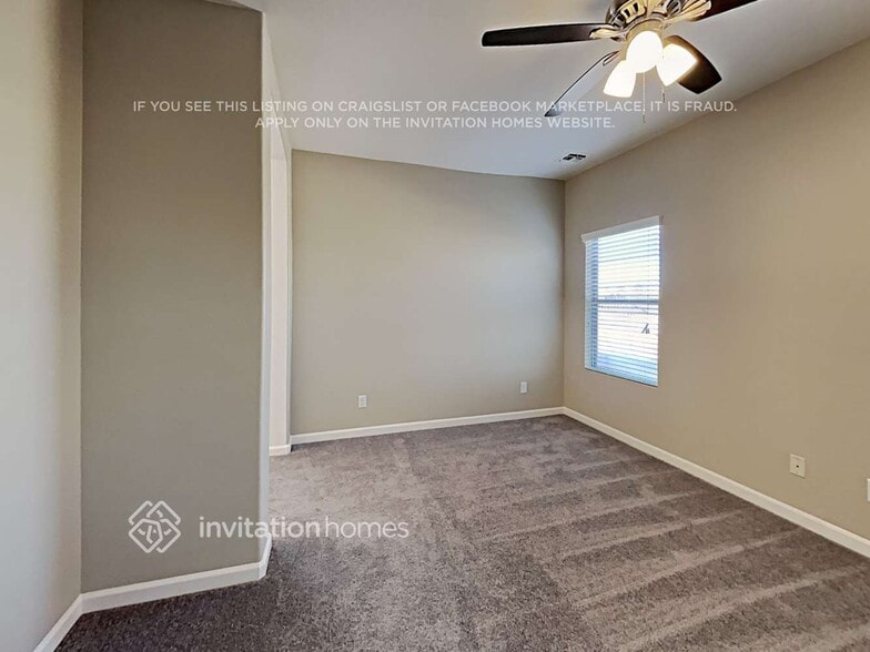 Building Photo - 17588 W Lundberg St