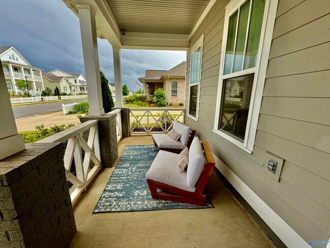 Building Photo - 314 Clift Home Pl Dr