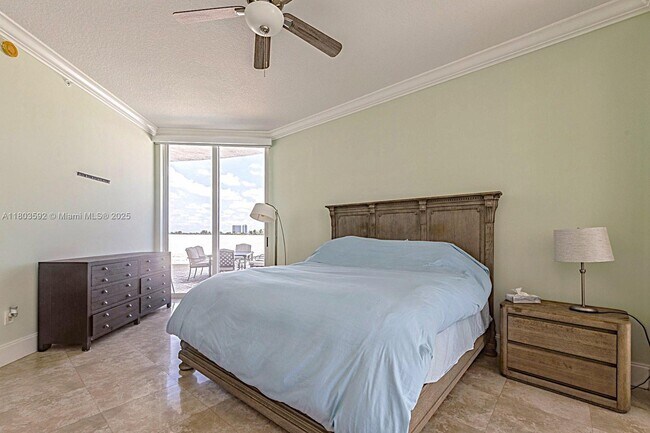 Building Photo - 4600 N Ocean Dr