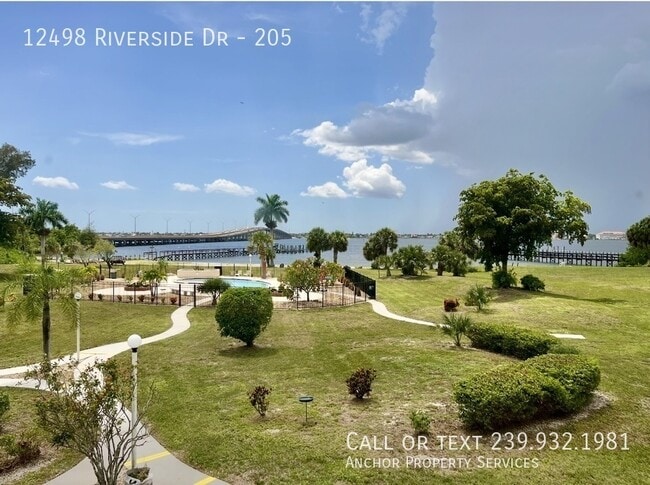 Building Photo - 12498 Riverside Dr