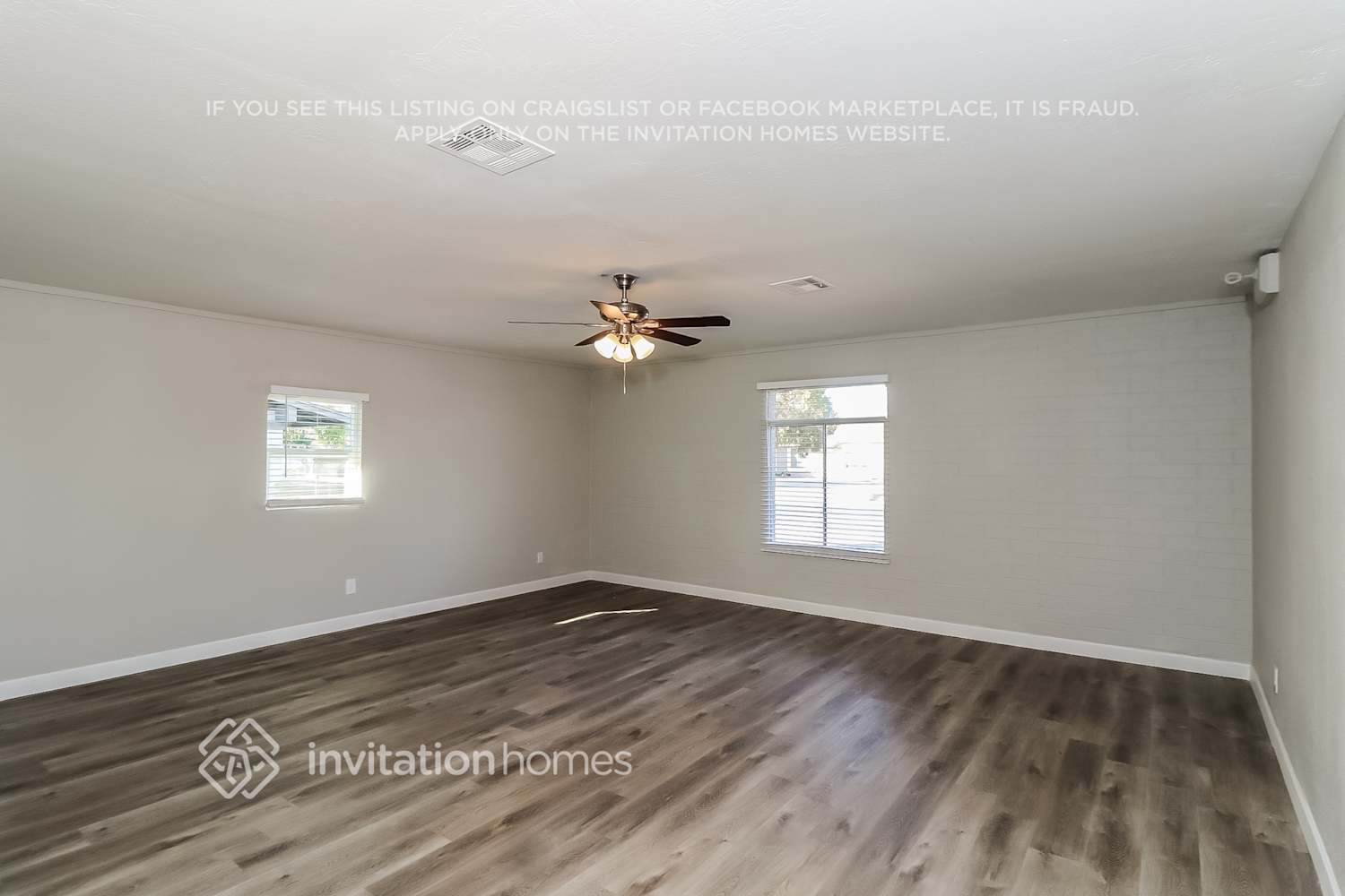 Building Photo - 3713 W Evans Dr