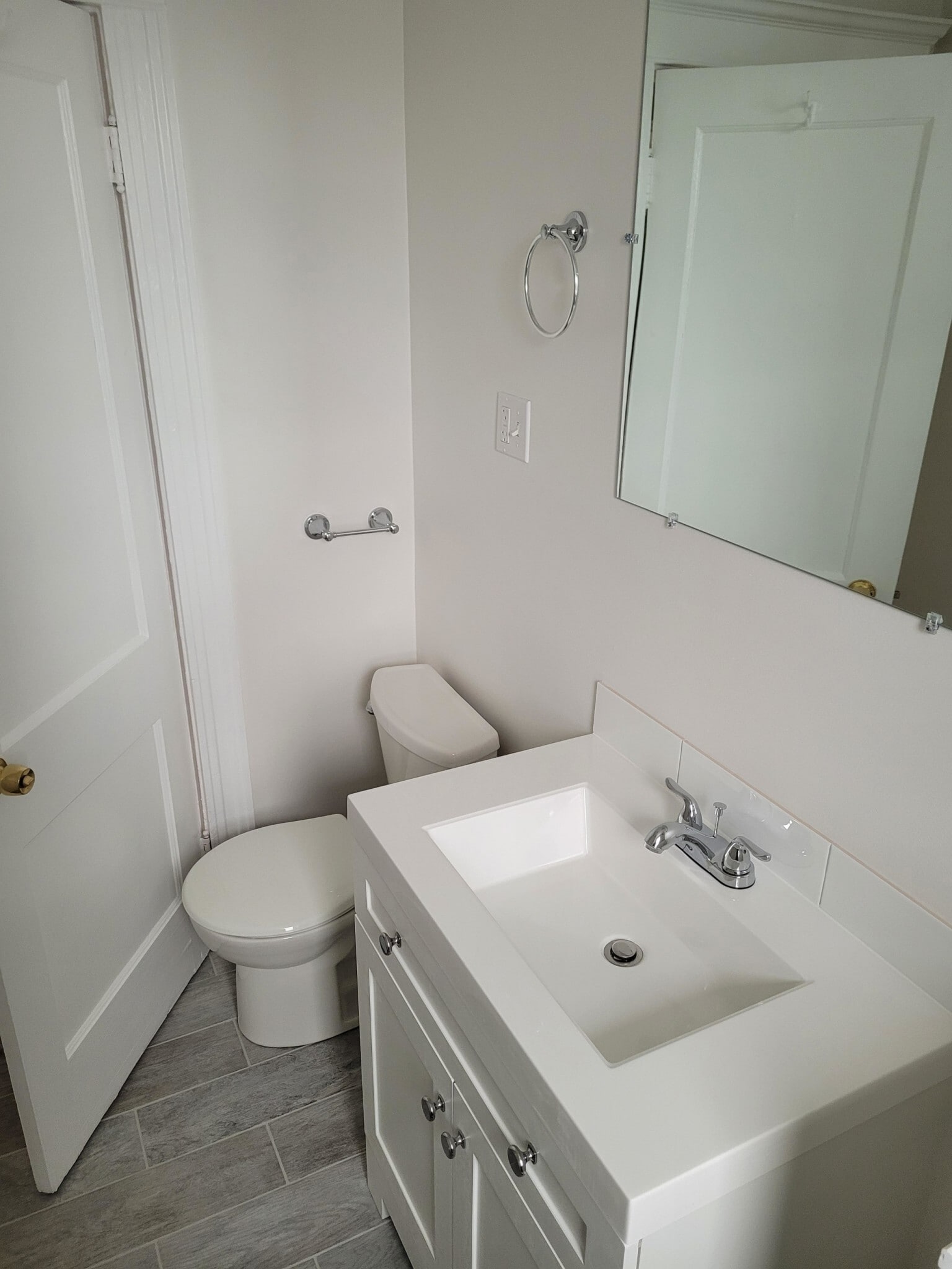 Building Photo - 12 Farrington Ave