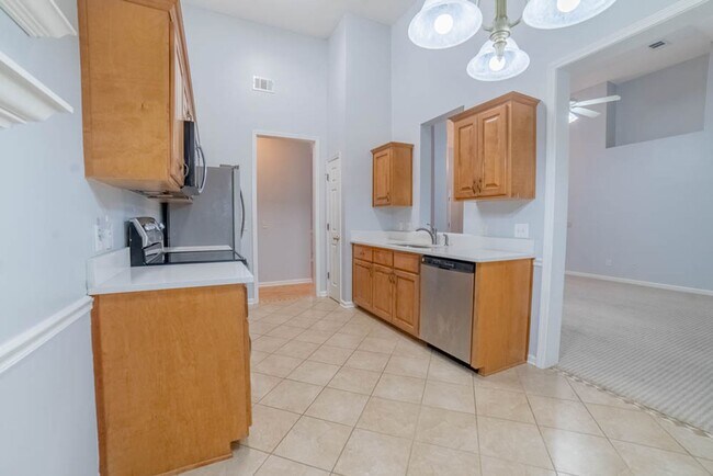 Building Photo - Available Soon!