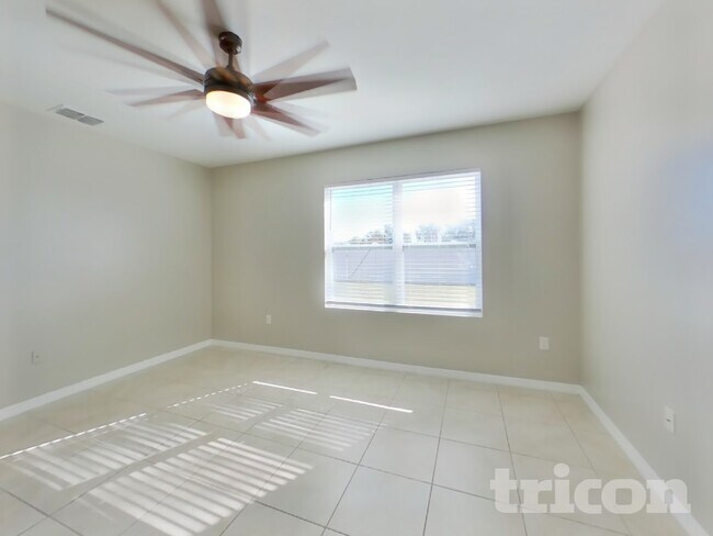 Building Photo - 316 Harbour Wy