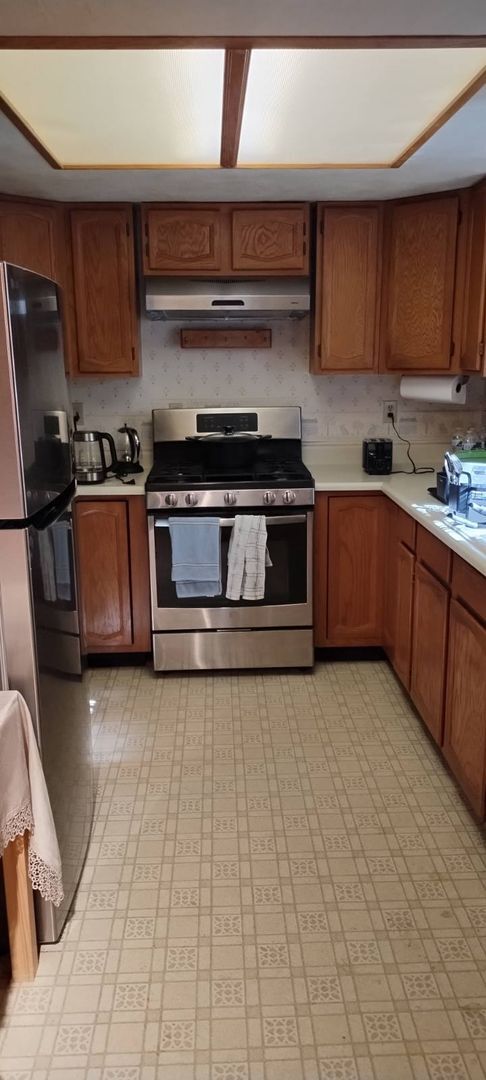 Building Photo - Move-In Ready Fully Furnished 2-Bedroom Cabin-Style Home with Views